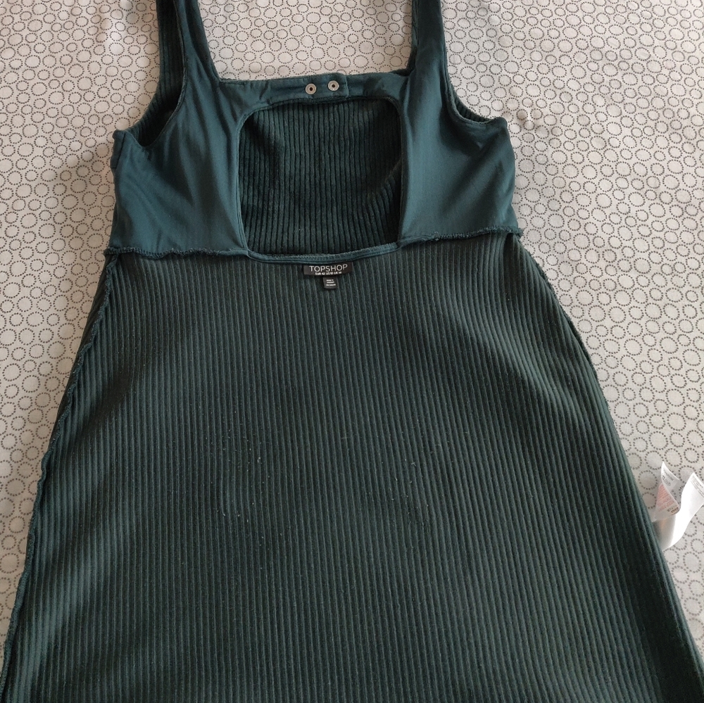 size 10 green color